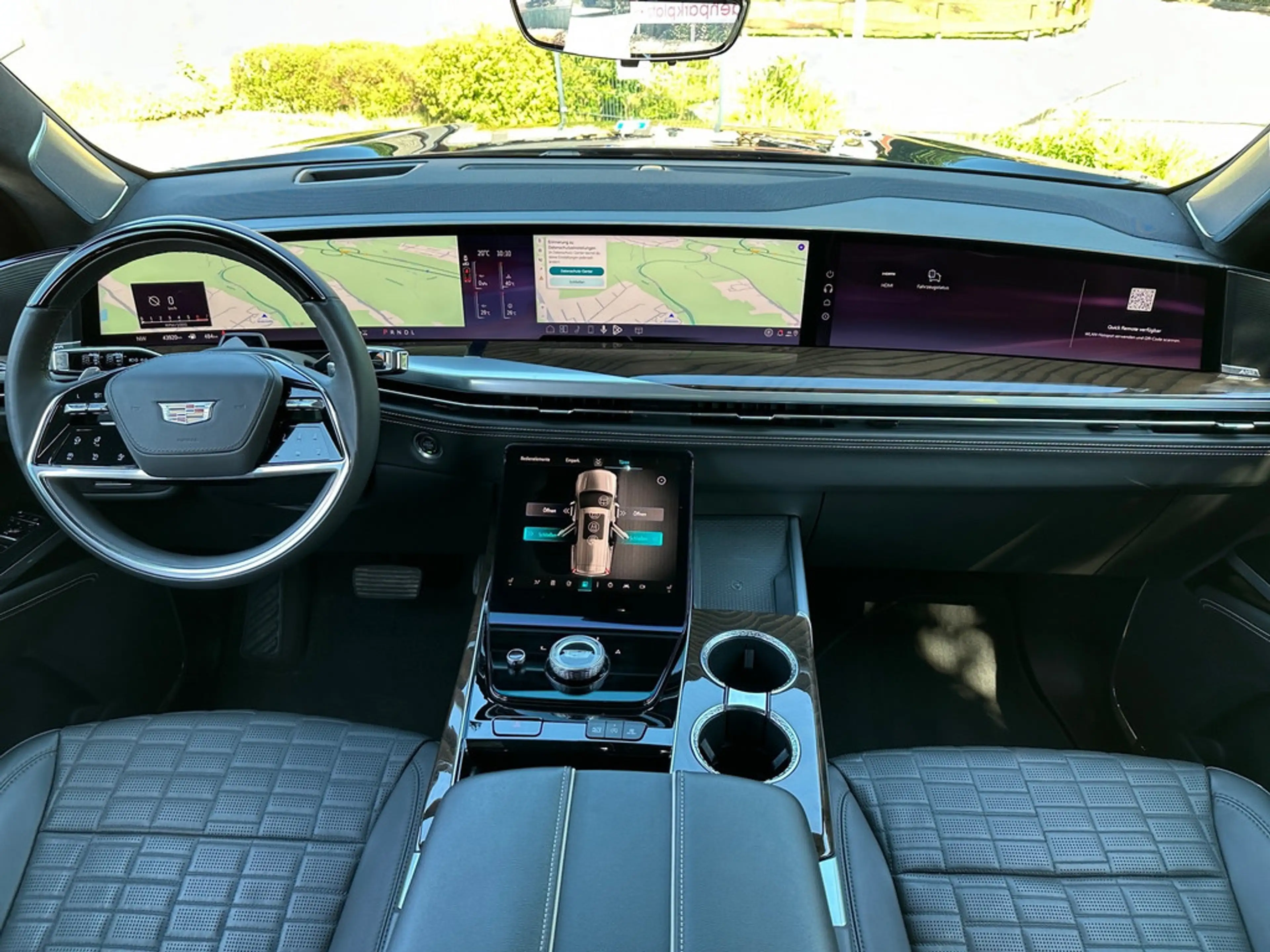 Cadillac Escalade ESV Sport Platinum neuer Austauschmo — photo 32