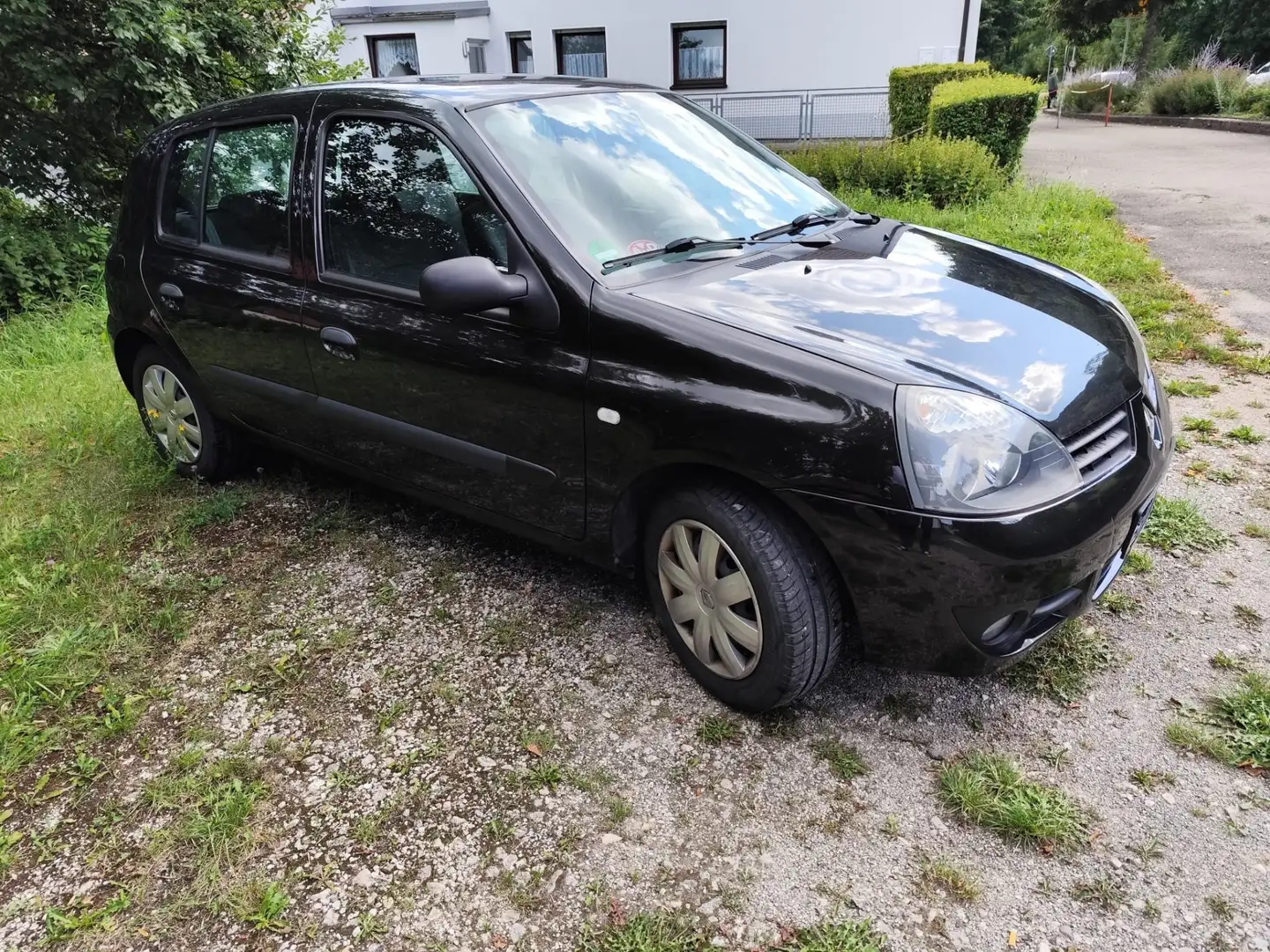 Renault Clio 1.2 16V Authentique - 2
