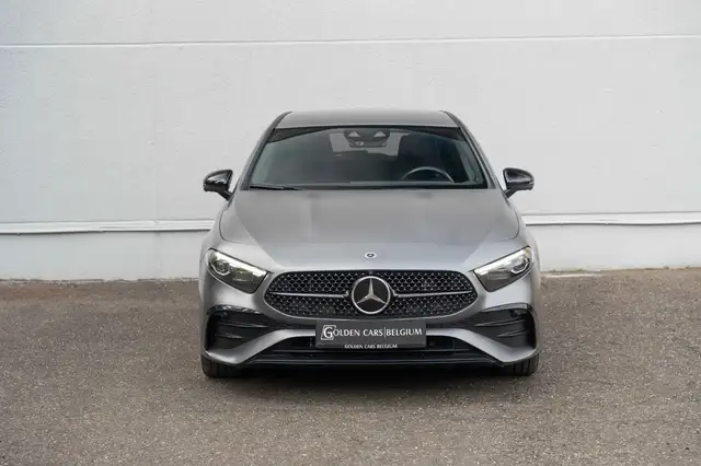 Mercedes-Benz A-Class view 3