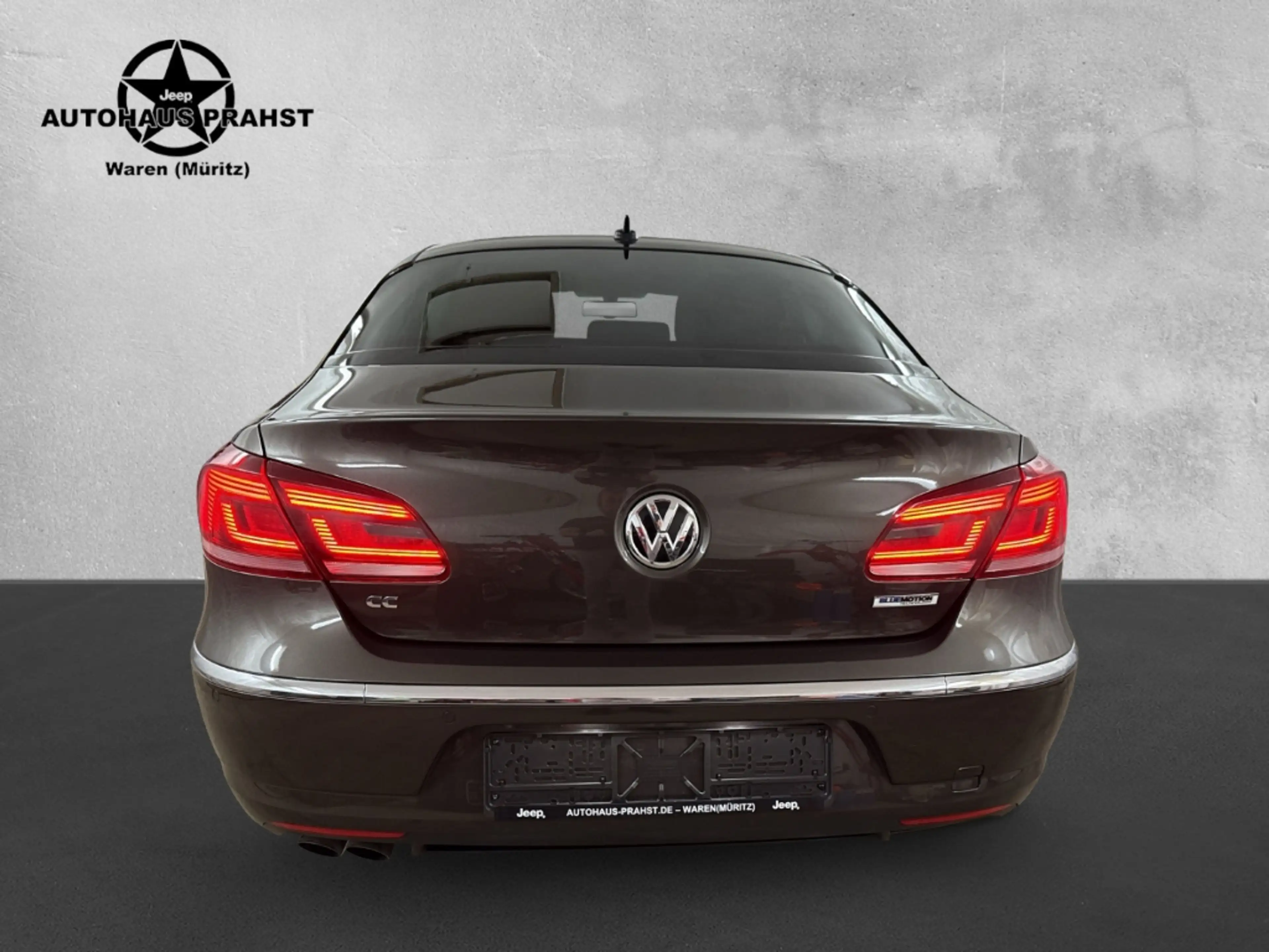 Volkswagen CC 2.0 TDI Bi-XENON TEMPOMAT PDC SITZHEIZUNG — photo 8