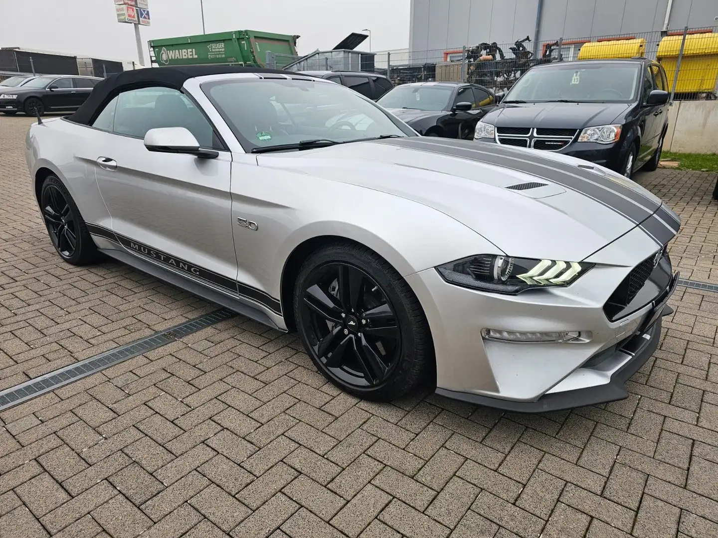 Ford Mustang 5.0 Ti-VCT V8 GT Auto Cabrio Silber - 1