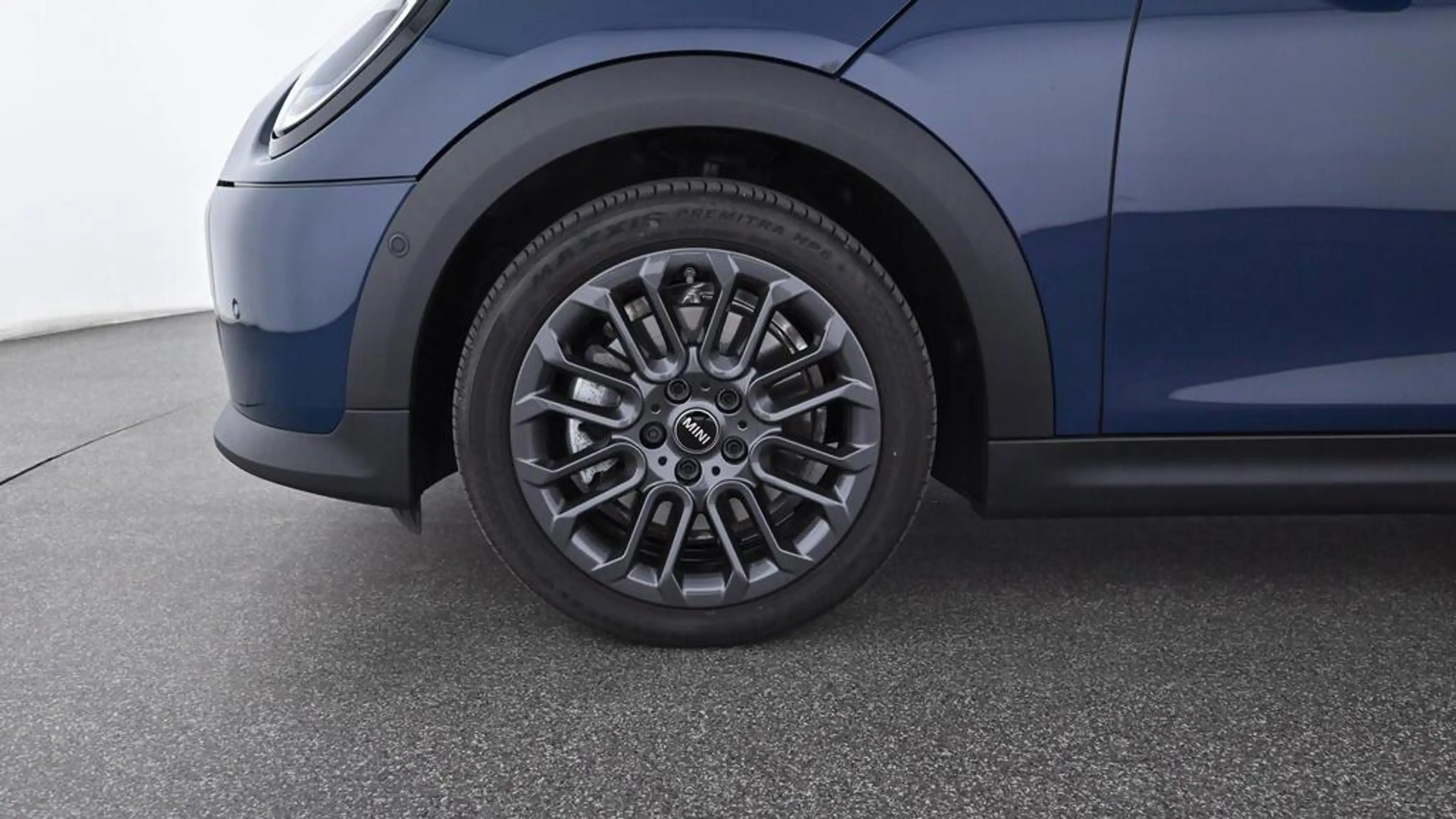MINI Cooper C Cabrio Classic Trim — photo 12