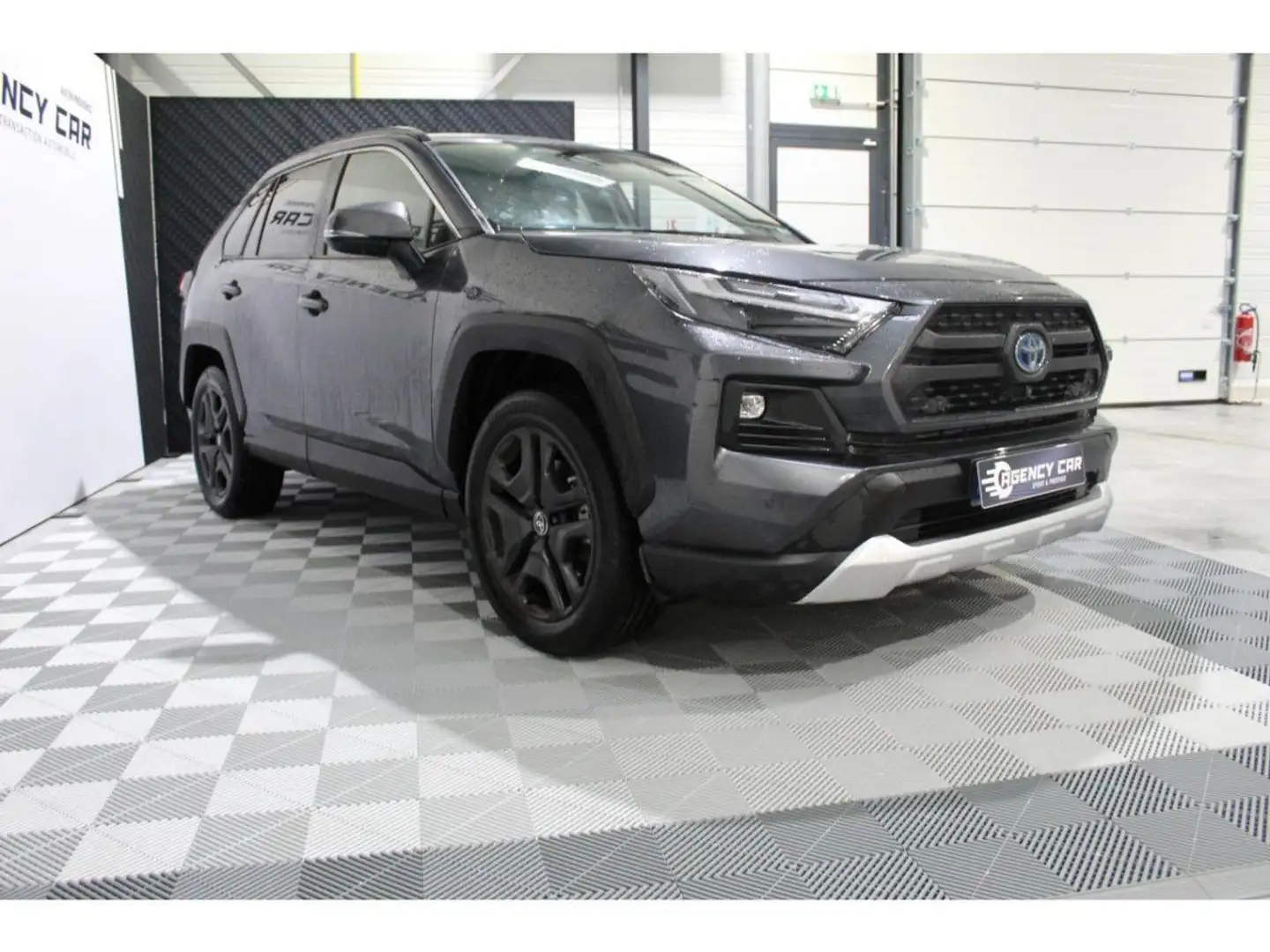 Toyota RAV 4 RAV 4 Hybride - BV CVT MY22 2019 Trail - SUIVI Grijs - 2