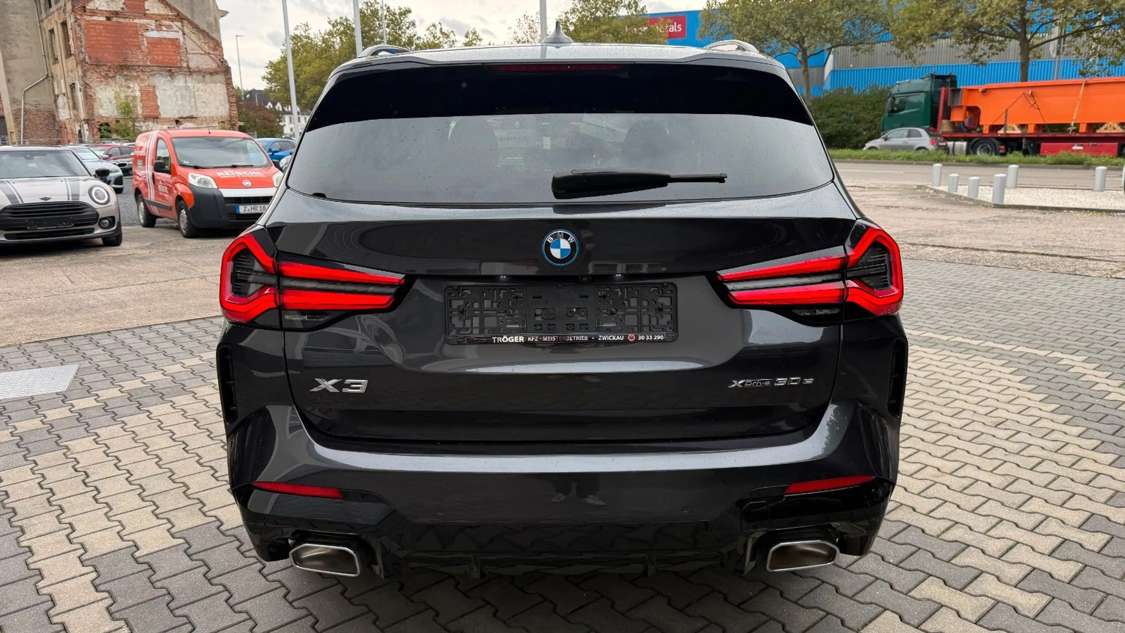 BMW X3 xDr 30e M Sport Kam AHK Navi LED Autom — photo 6