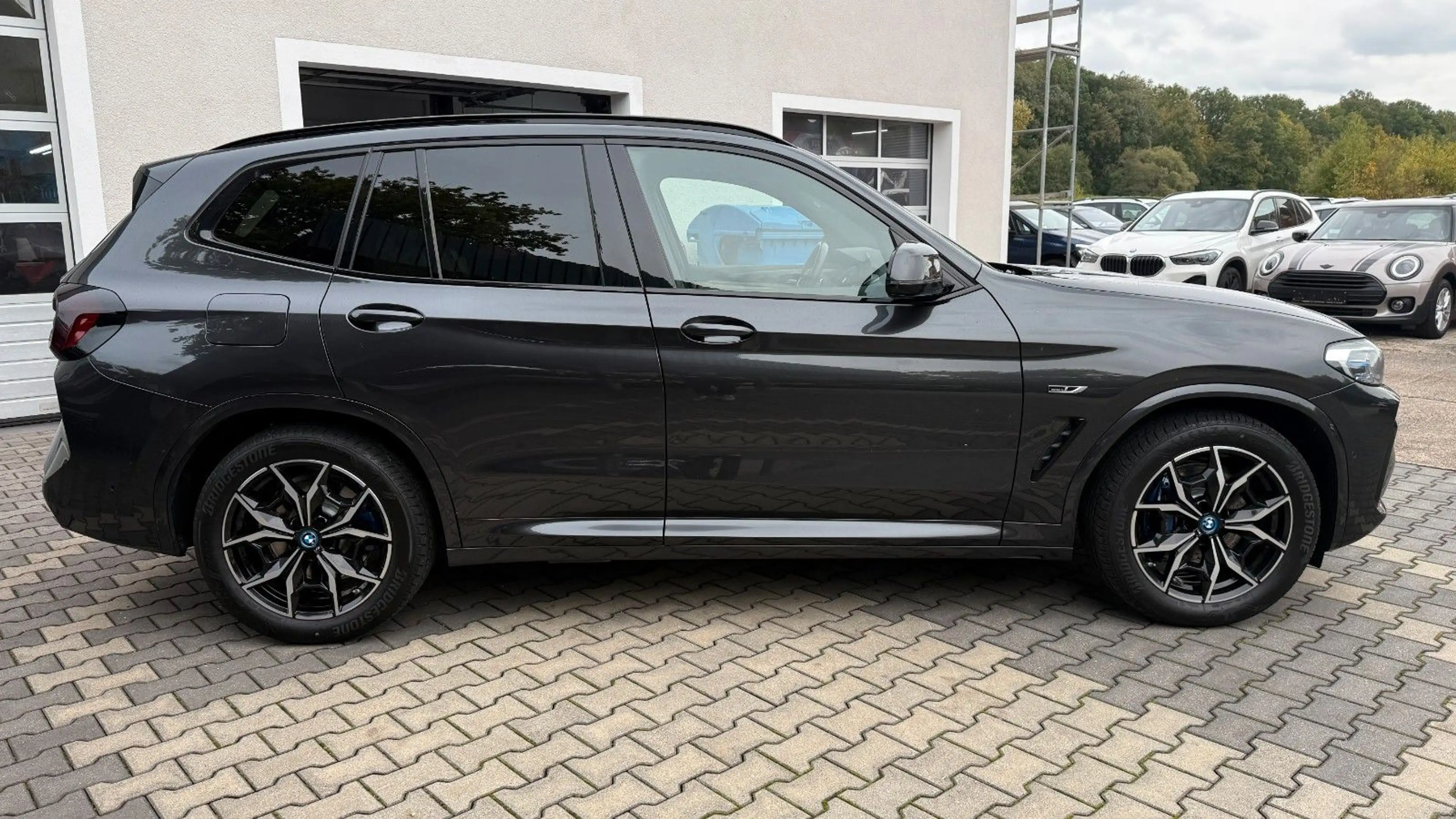 BMW X3 xDr 30e M Sport Kam AHK Navi LED Autom — photo 8
