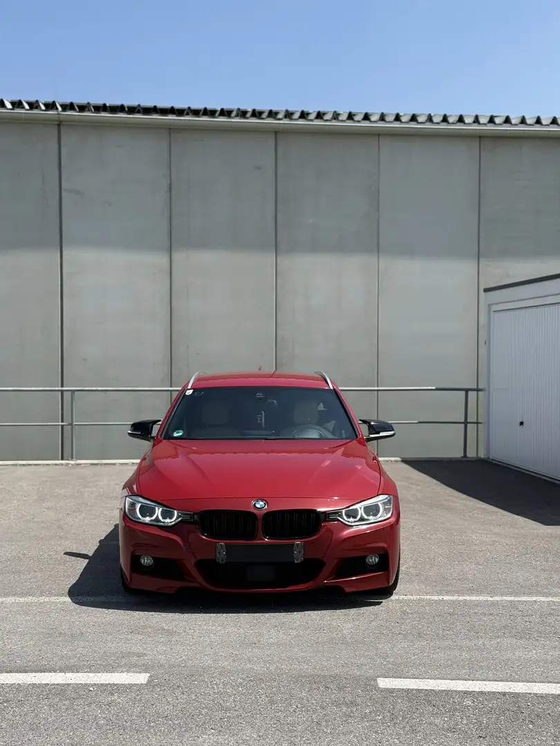 BMW 330 330d Touring xDrive Sport-Aut. Blue Performance Sp Rosso - 2