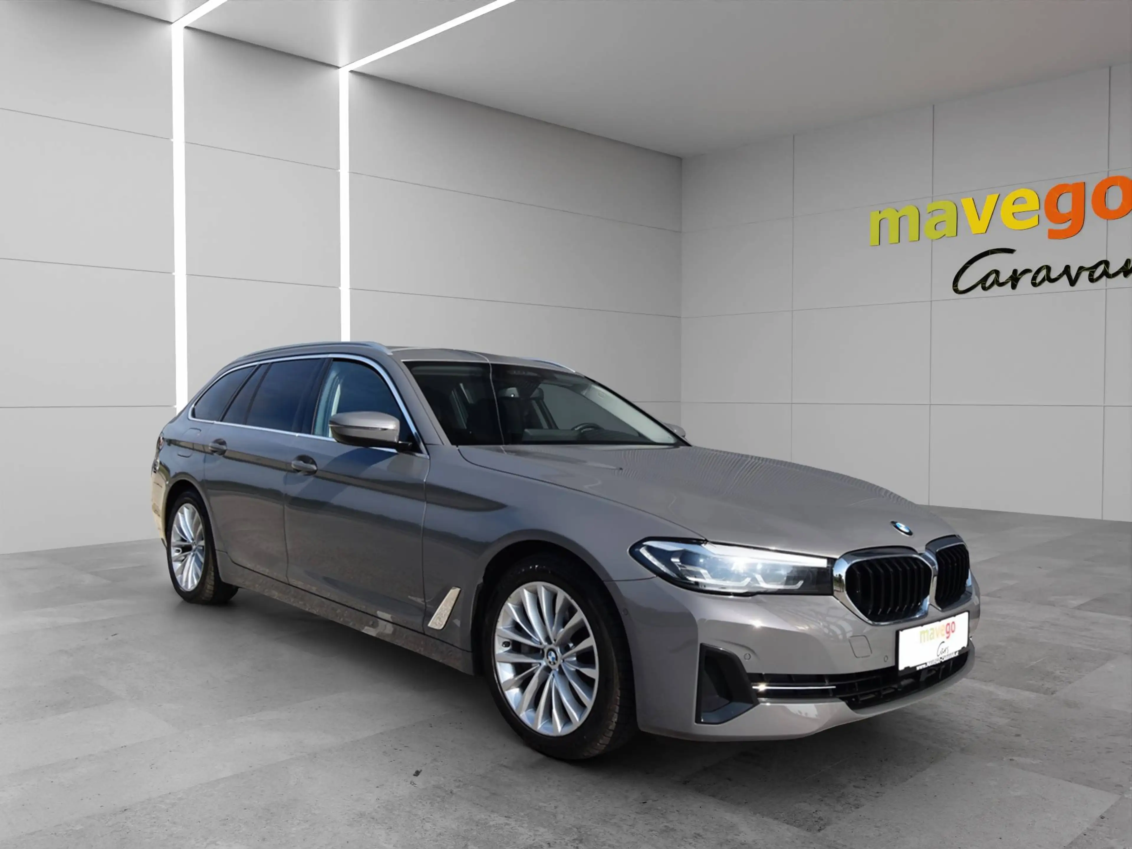 BMW 530 d 48 V Touring xDrive Aut.**ERSTBESITZ*LEASING** — photo 8