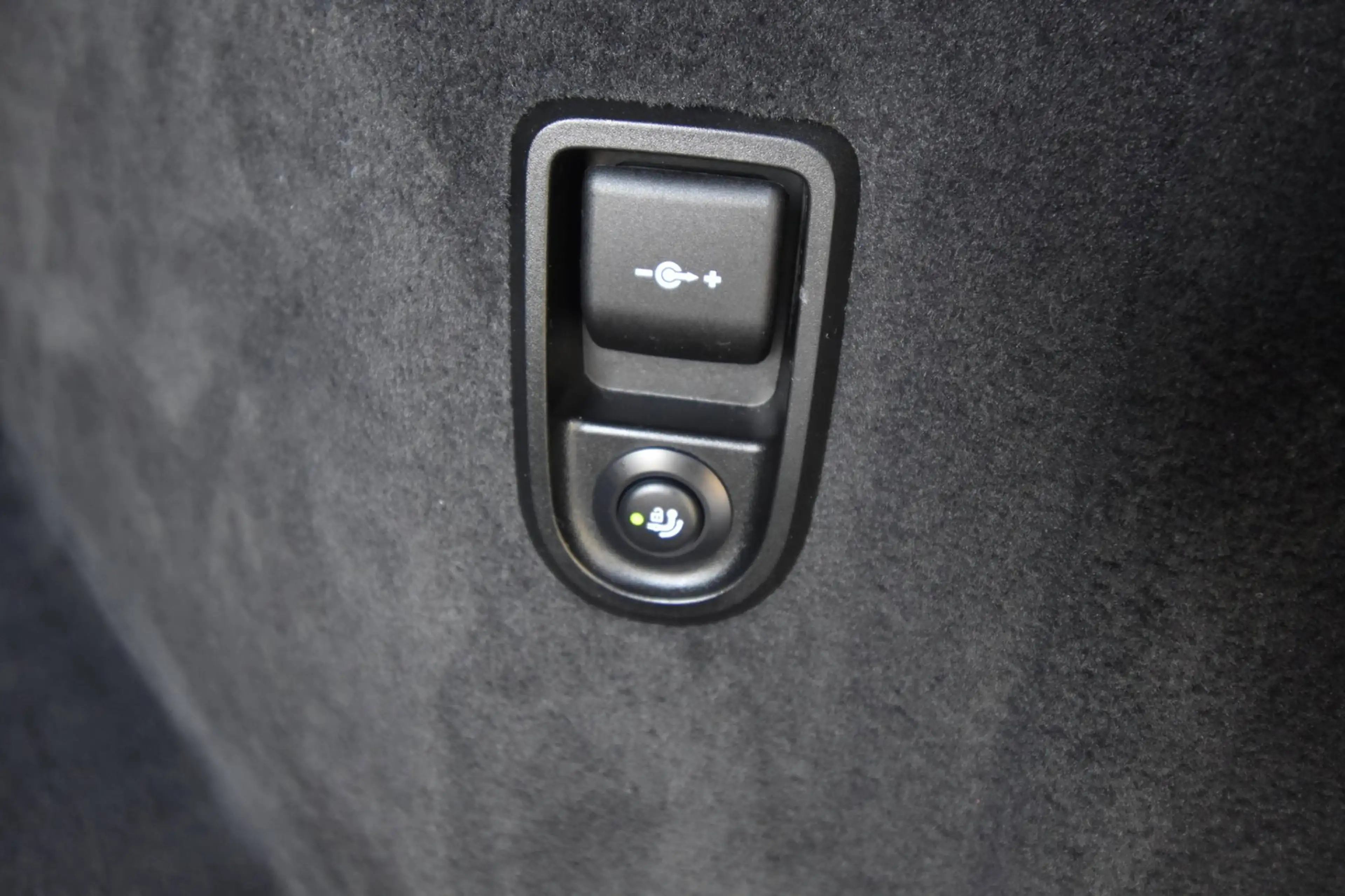 BMW 530 d 48 V Touring xDrive Aut.**ERSTBESITZ*LEASING** — photo 13
