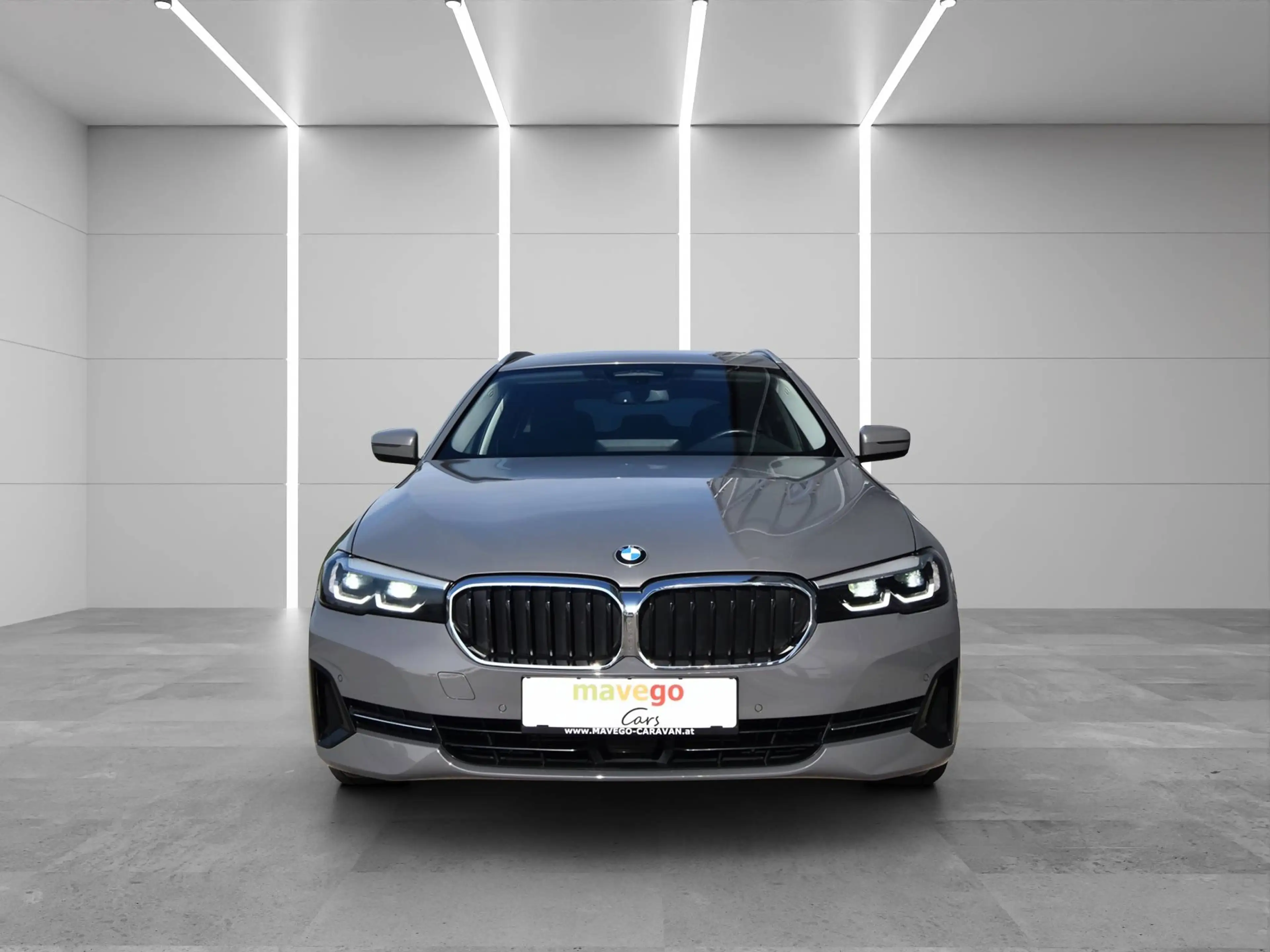 BMW 530 d 48 V Touring xDrive Aut.**ERSTBESITZ*LEASING** — photo 10
