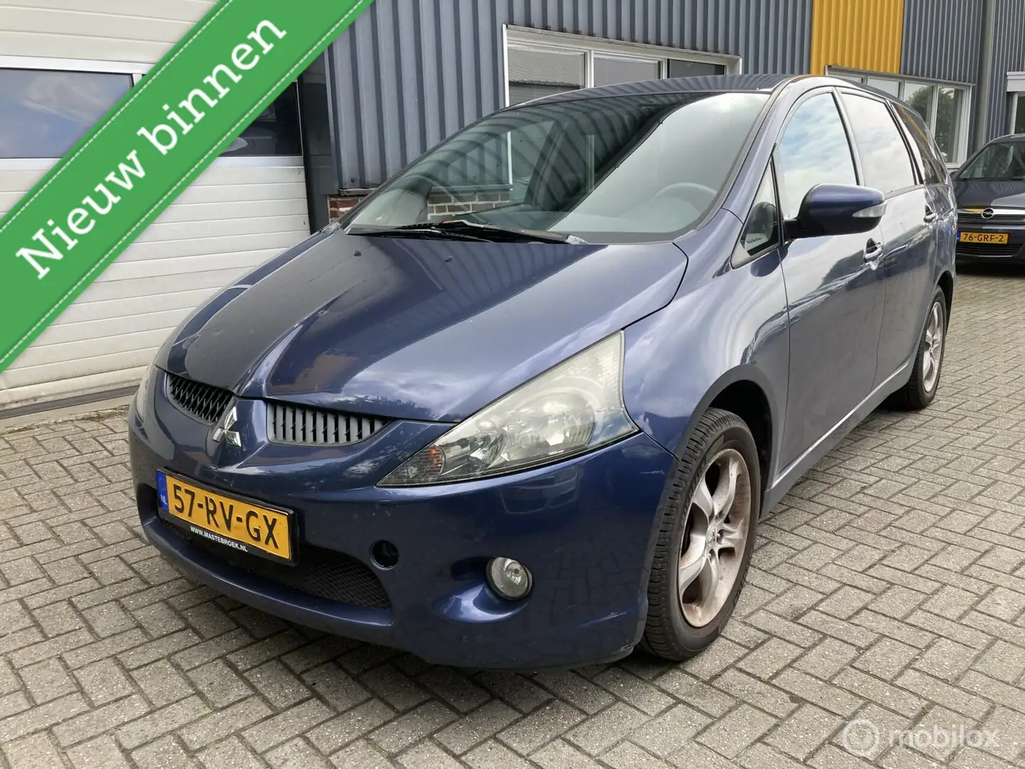 Mitsubishi Grandis 2.4-16V Intense 6p. EXPORT PRICE Modrá - 1