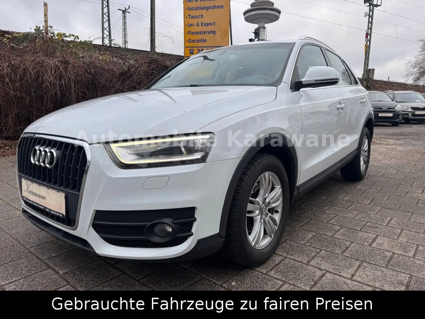 Audi Q3 2.0 TDI Weiß - 1