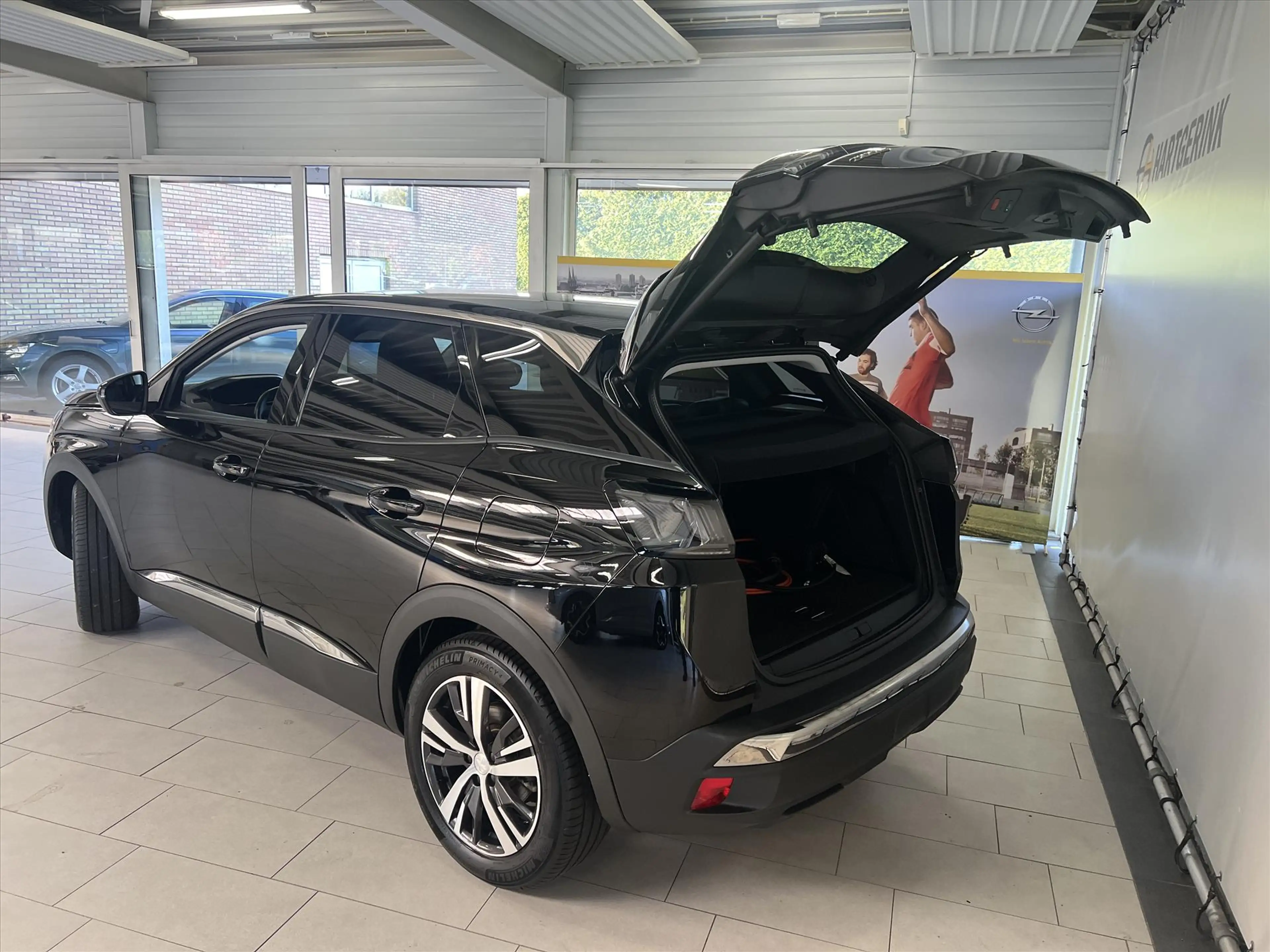 Peugeot 3008 1.6 Plug-in HYbrid 225pk e-EAT8 GT Pack Business — photo 4