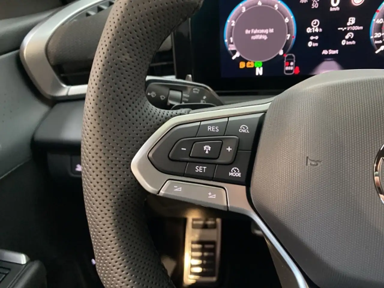 Volkswagen T-Roc R-Line 1.5 eTSI AHK Kamera AppConnect Easy Open A, миниатюра 23