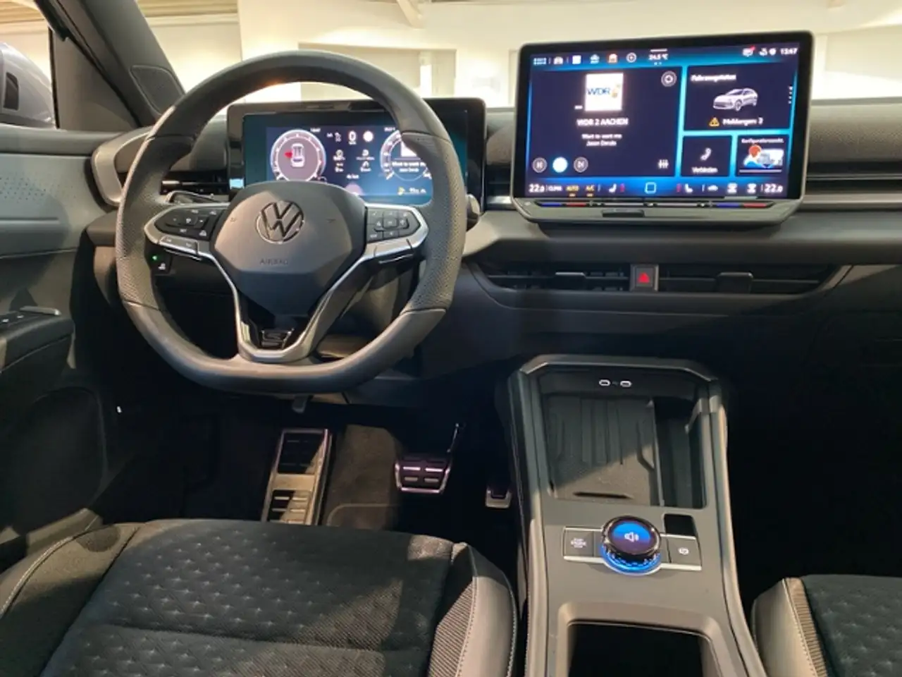 Volkswagen T-Roc R-Line 1.5 eTSI AHK Kamera AppConnect Easy Open A, миниатюра 7