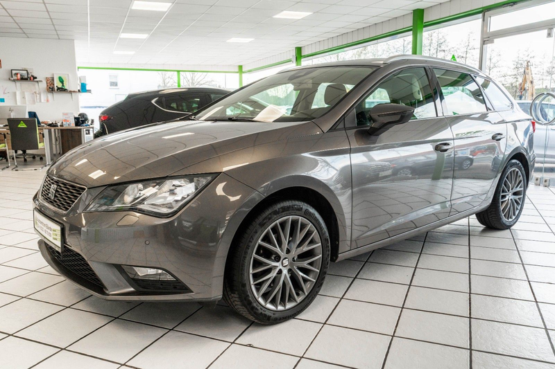 SEAT Leon ST Style 1.2 Benzin Navi Tempomat Klima — photo 5
