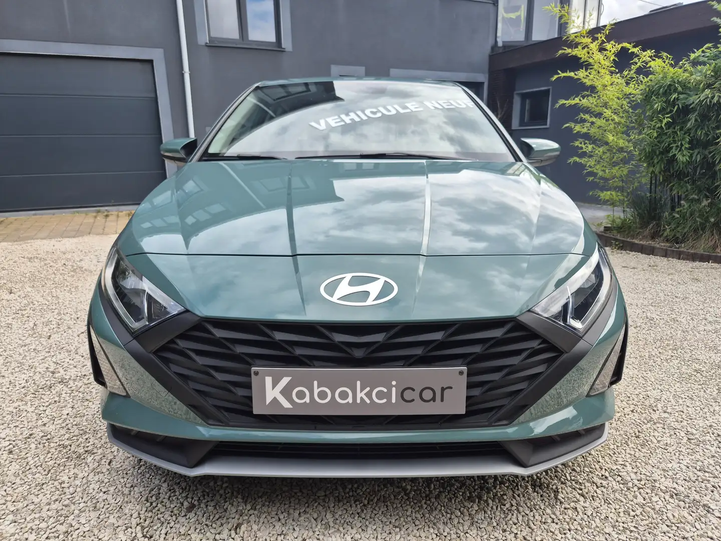 Hyundai i20 1.2i 83 / VEHICULE NEUF GARANTIE CONSTRUCTEUR / Groen - 2