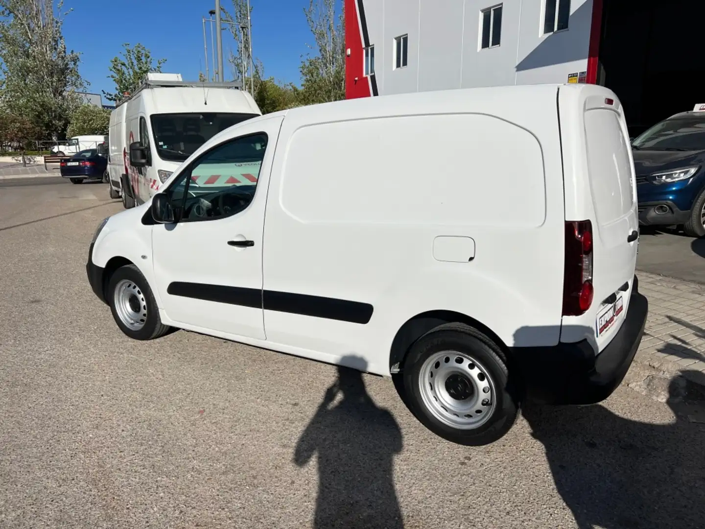 Citroen Berlingo Furgón 1.6BlueHDi 75 Blanco - 2