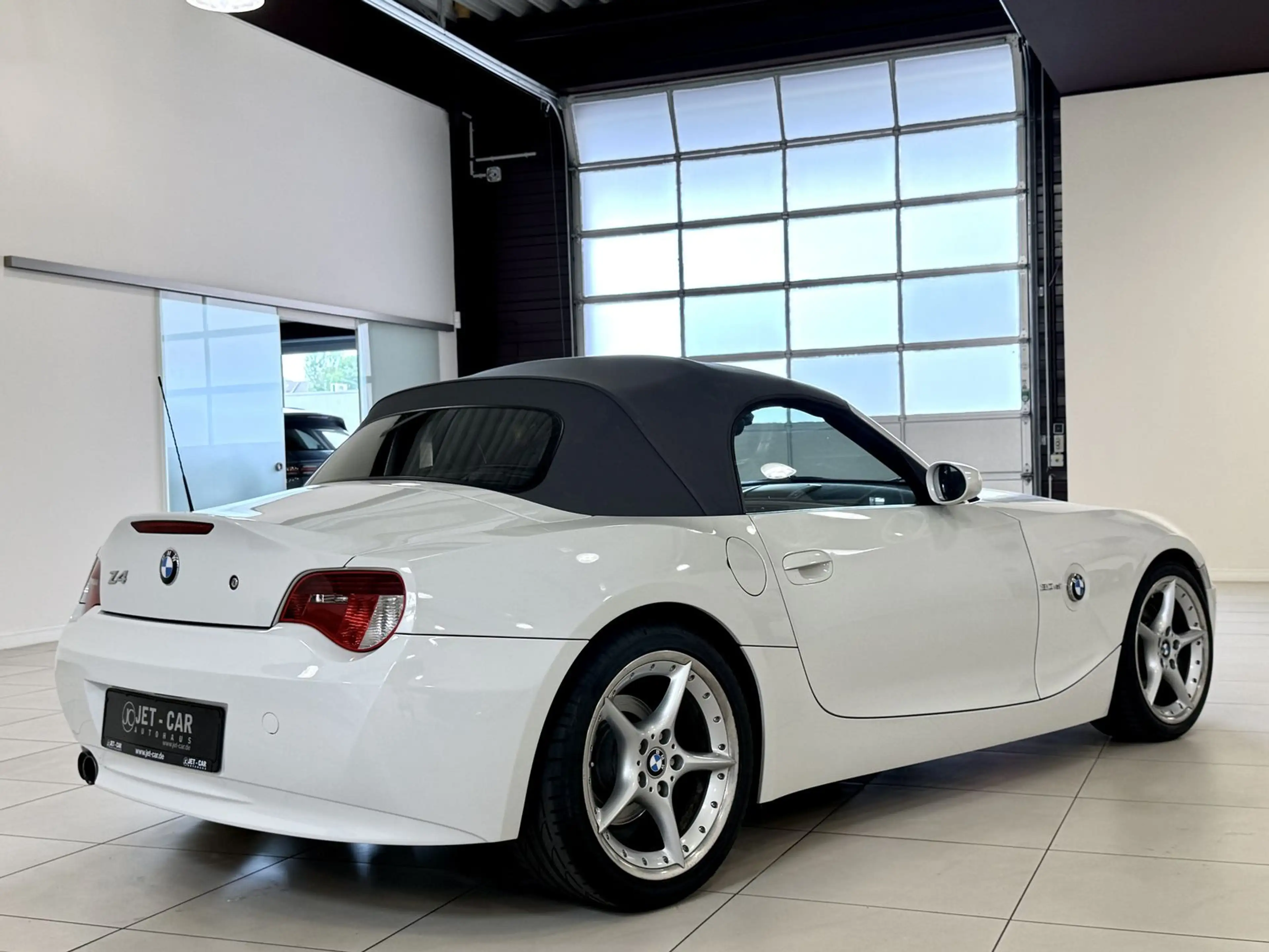 BMW Z4 3.0 si *2.Hand-M Sitze-Navi-Xenon* — photo 8