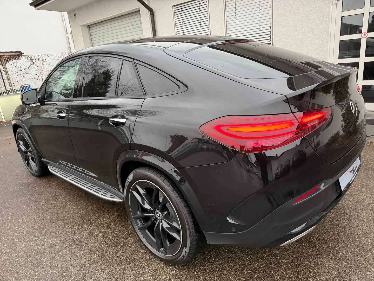 Mercedes-Benz GLE 300 GLE 300d/4M/COUPE/AMG/MODEL-2026/VOLL AUSSTATTUNG/ Negru - 2