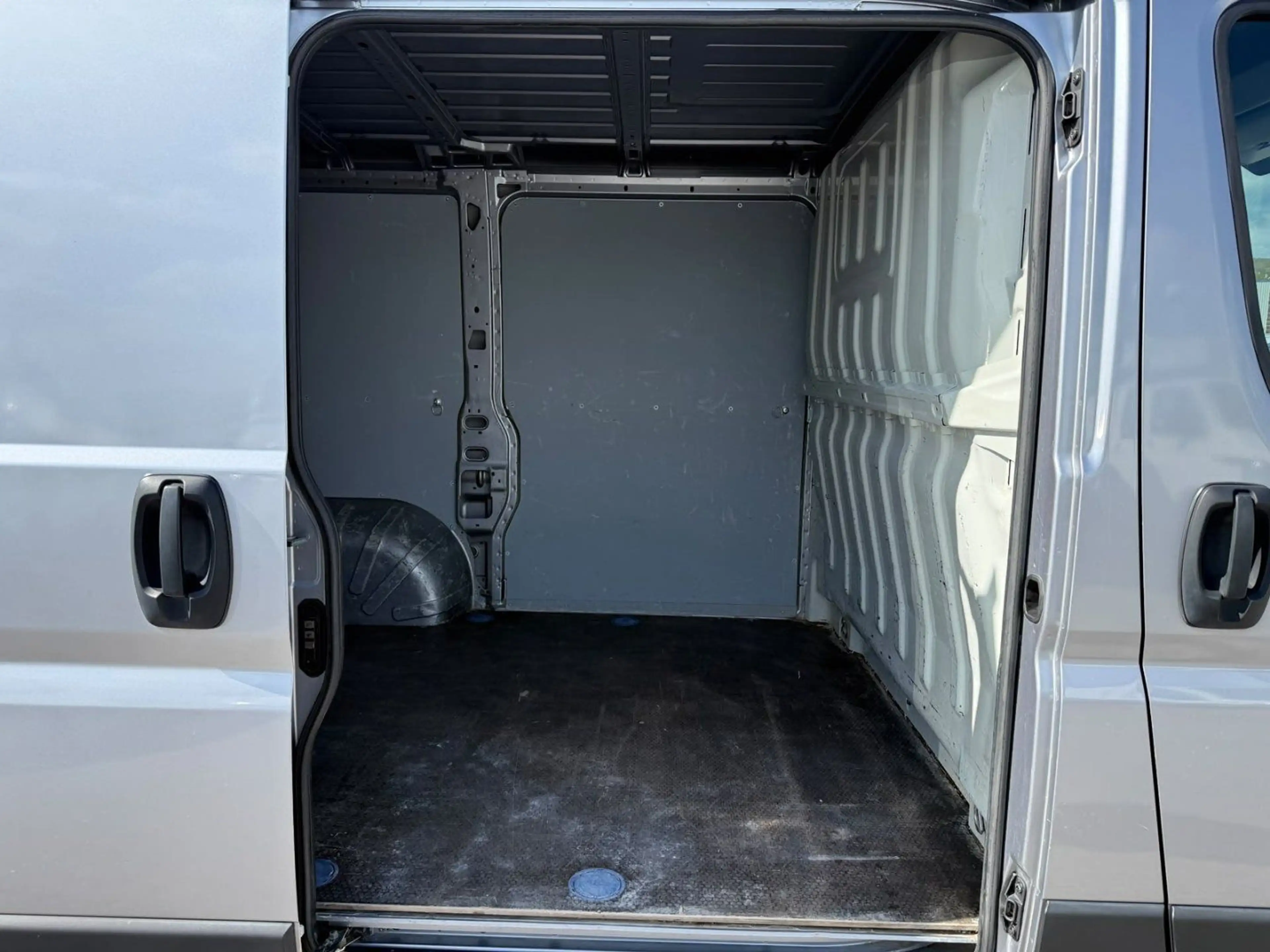 Peugeot Boxer 2.2 L1H1 140 *Netto €14.166,-* — photo 6