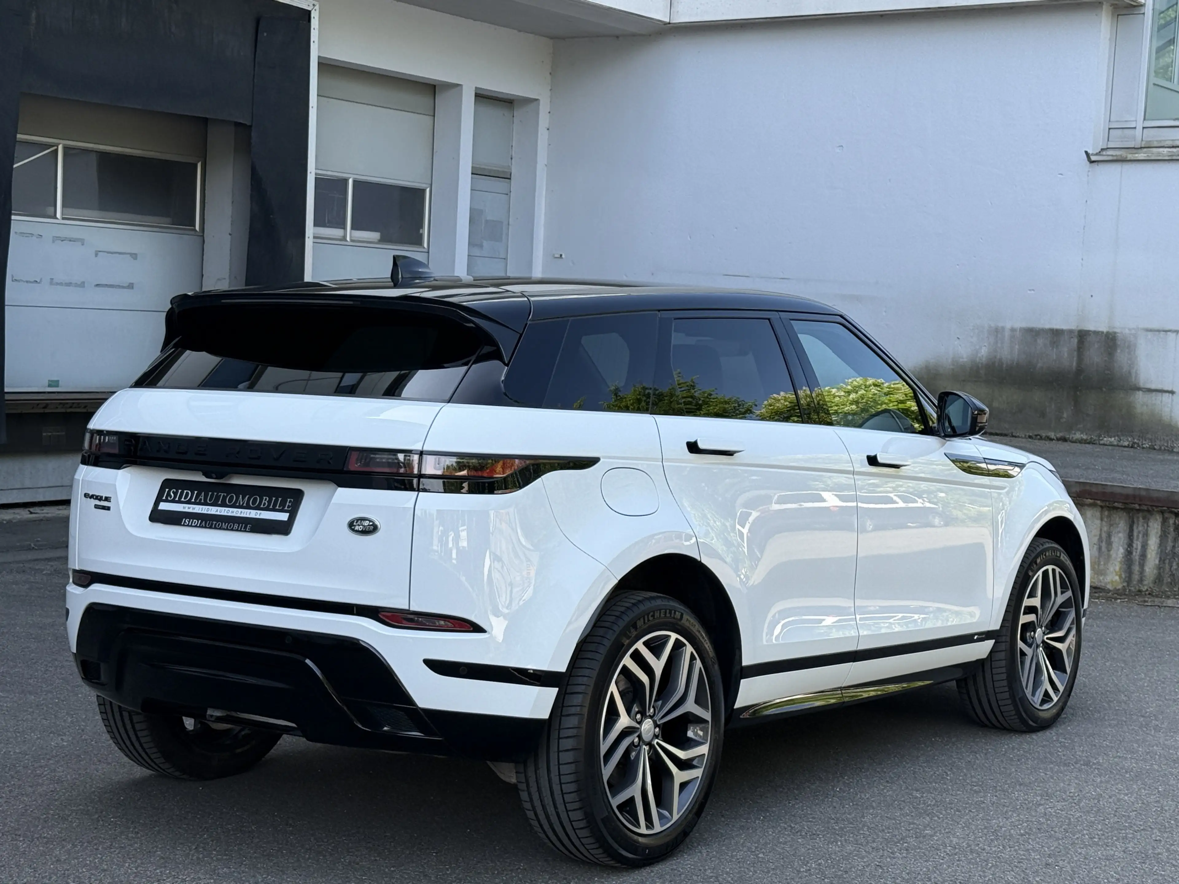 Land Rover Range Rover Evoque D240 R-Dynamic S LED Pano 360 — photo 6