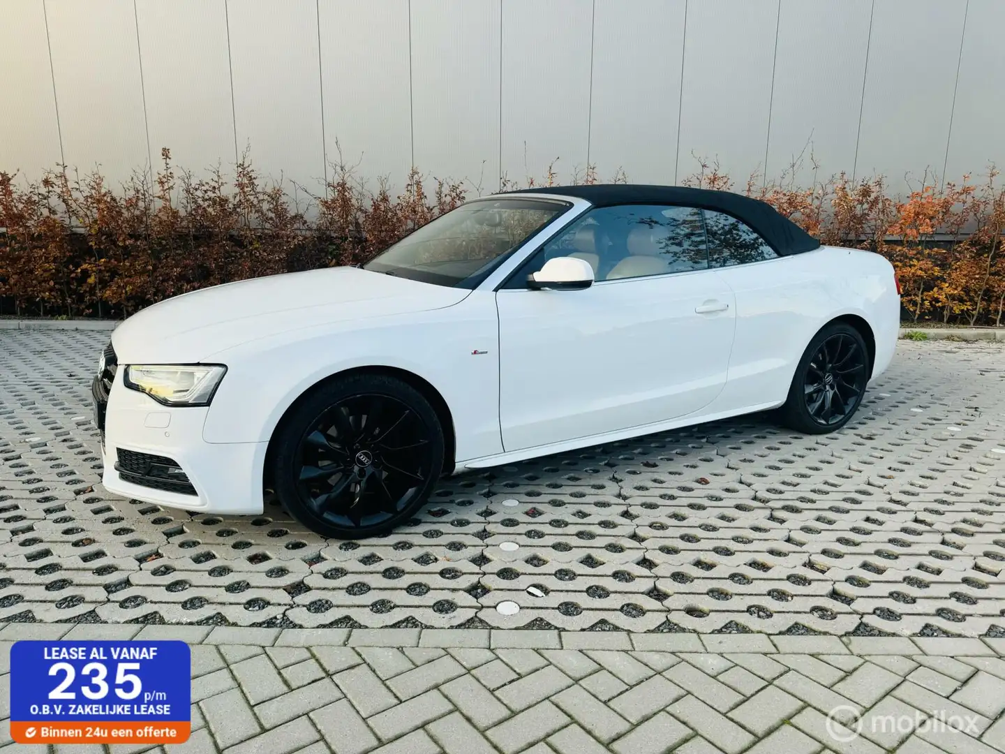 Audi A5 Cabriolet 1.8 TFSI S line Leer 19inch Navi Blanc - 1
