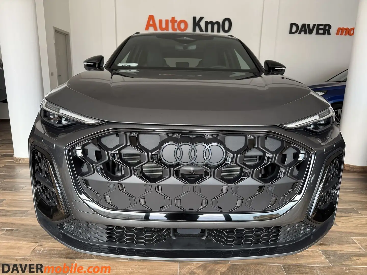 Audi Q5 Q5 TDI 150 kW mHEV+ S tronic quattro S line list. Grigio - 2