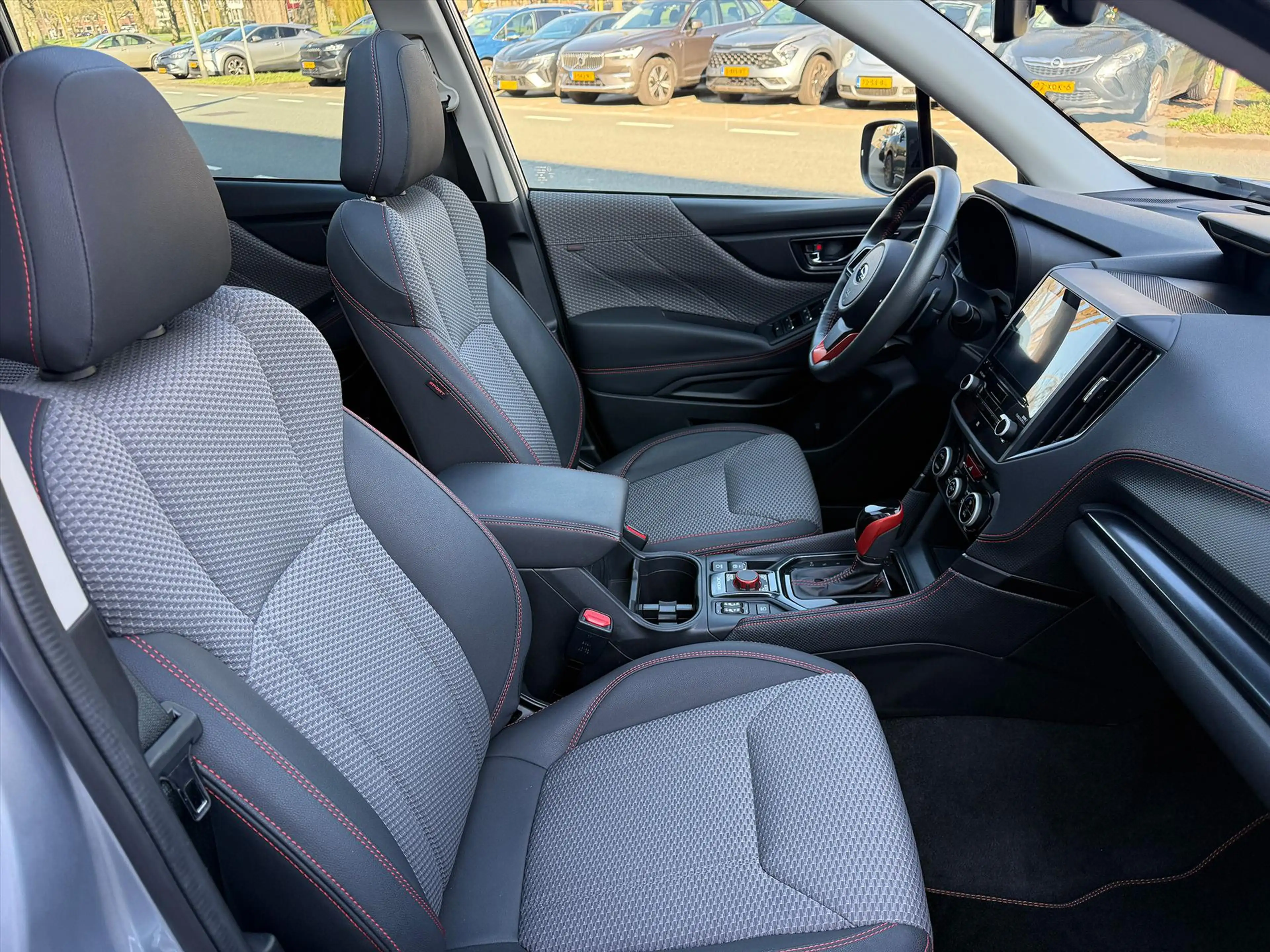 Subaru Forester 2.0i e-BOXER 150pk CVT AWD SPORT | Navi | Trekhaak — photo 17