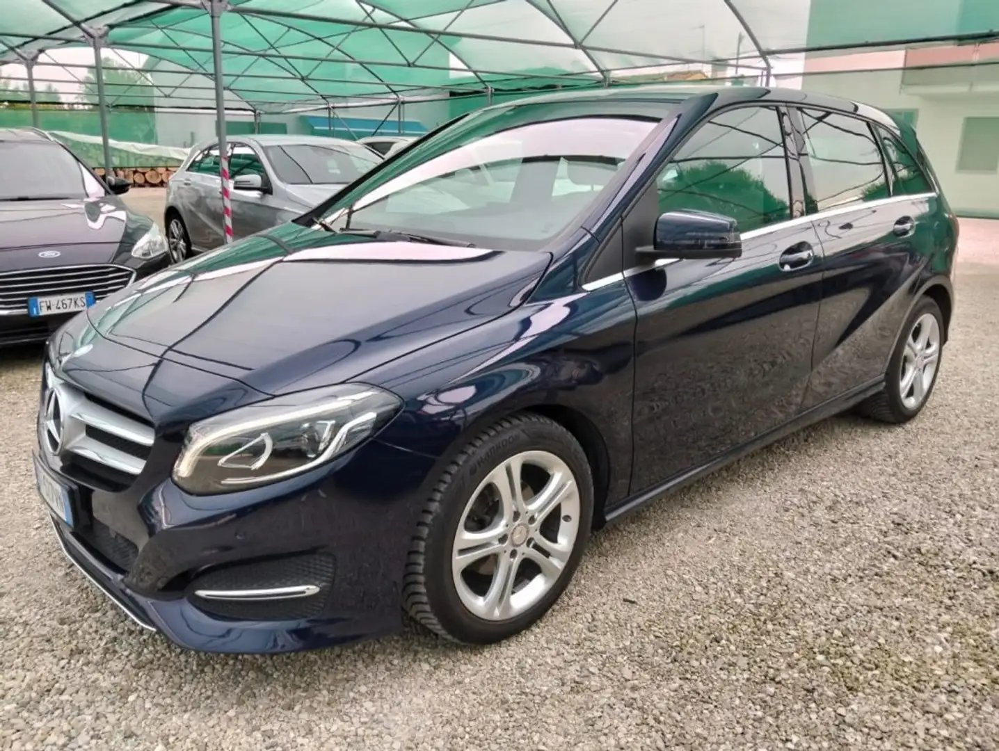 Mercedes-Benz B 180 d Sport Next Azul - 1