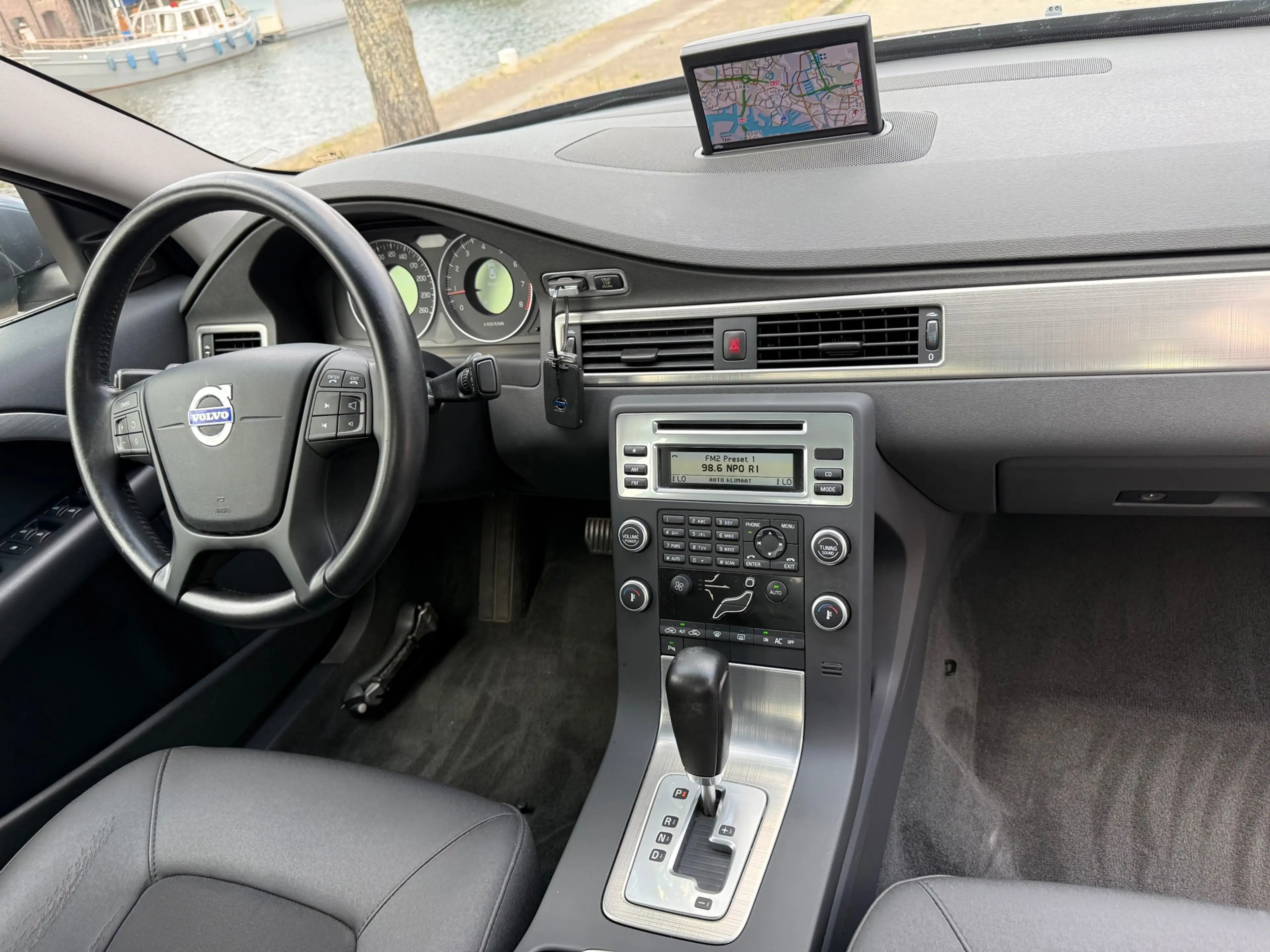 Volvo S80 1.6 T4 Kinetic — photo 5