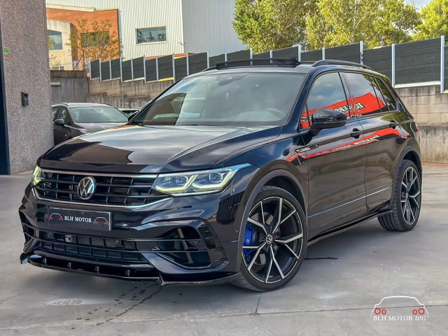 Volkswagen Tiguan 2.0 TSI R 4Motion DSG 235kW Negro - 1