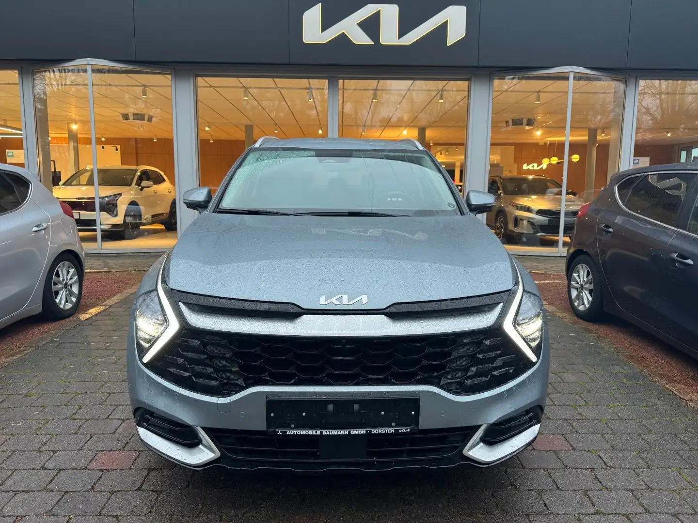 Kia Sportage Spirit 4WD DriveWise Allwetterreifen Silber - 2