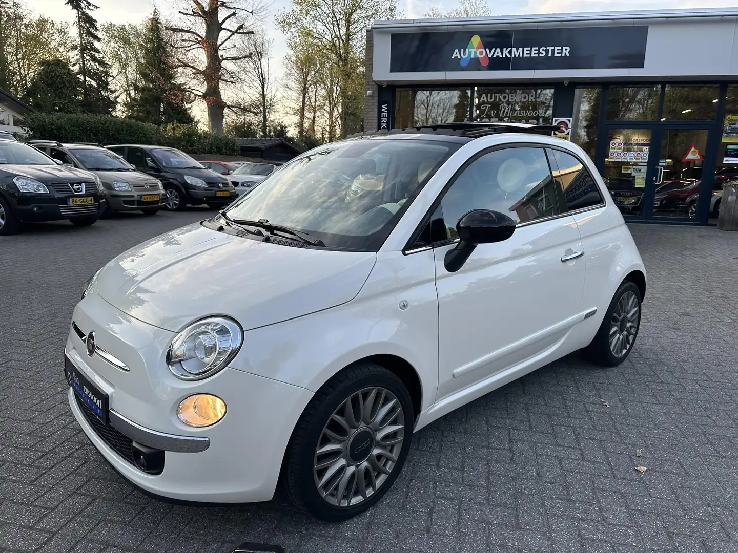 Fiat 500 1.2 Lounge Automaat 54dKM!|Leder|Schuifdak|Xenon|I Blanco - 2