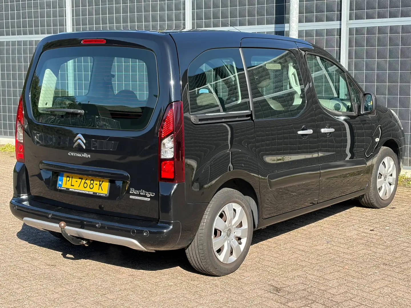 Citroen Berlingo 1.6 VTi Attraction Schwarz - 2