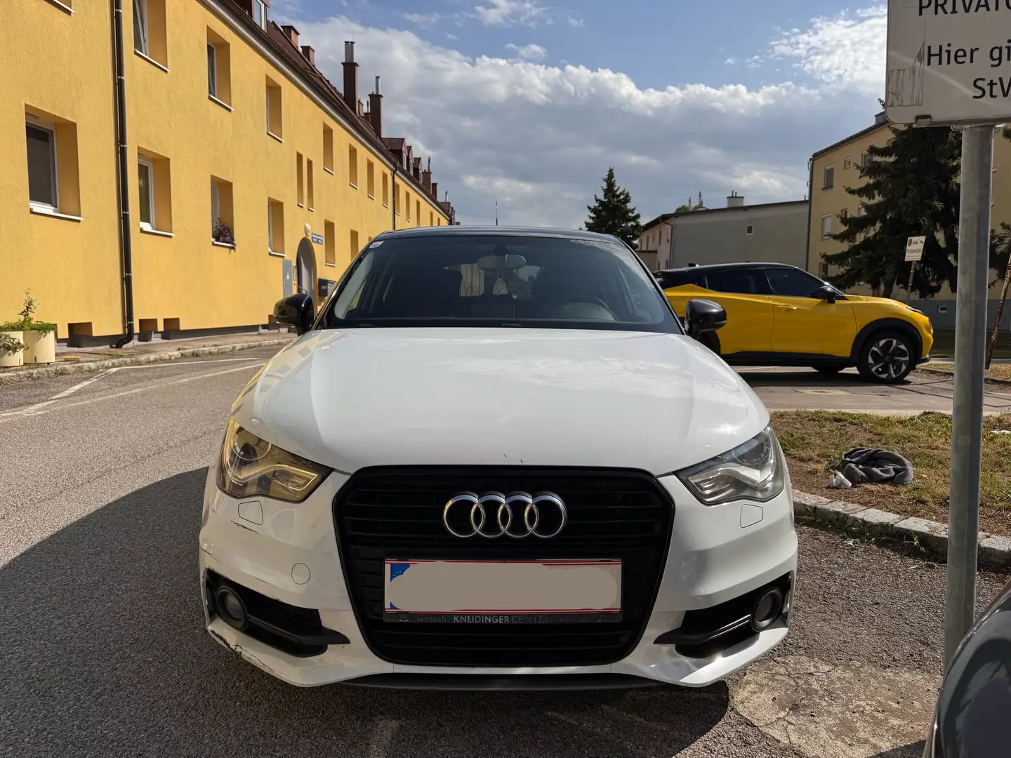 Audi A1 A1 SB 1,2 TFSI admired admired Weiß - 1