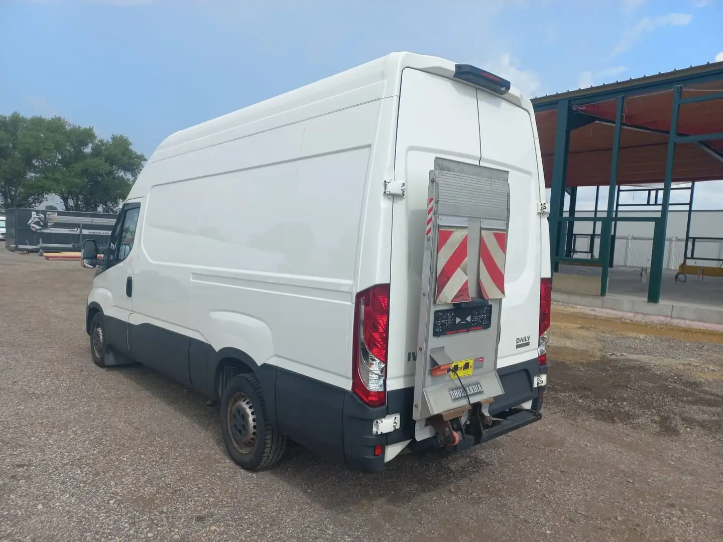 Iveco Daily 1.BESITZ !! inkl MWST !! SERVICE !! EINTAUSCH !! Bílá - 2