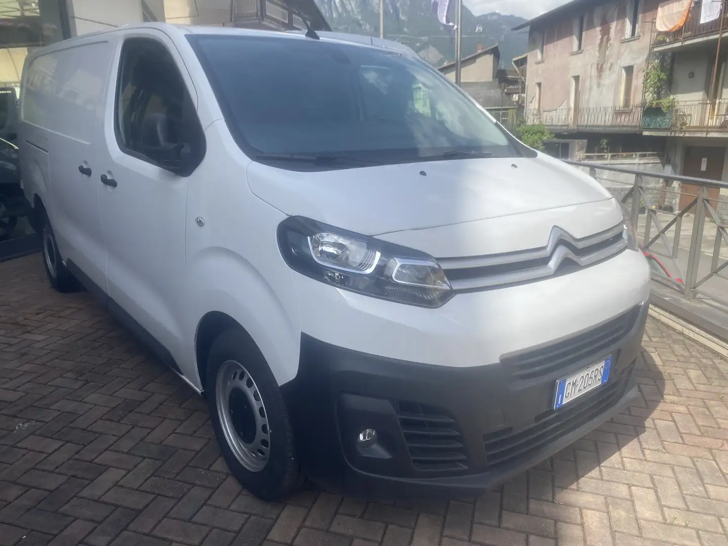 Citroen Jumpy Club XL 140cv EAT 8 Passo Lungo Bianco - 1