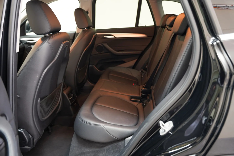 BMW X1 25e High Executive Aut. [ LED Head-up Leder Stoelv — photo 11