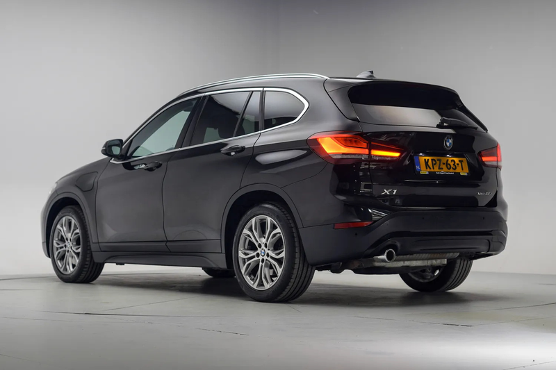 BMW X1 25e High Executive Aut. [ LED Head-up Leder Stoelv — photo 3