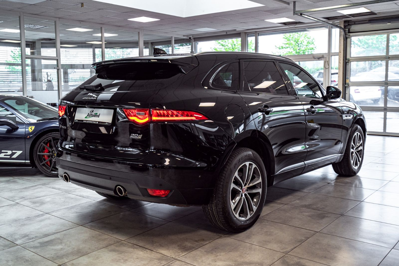 Jaguar F-Pace F-PACE R-Sport AWD — photo 7