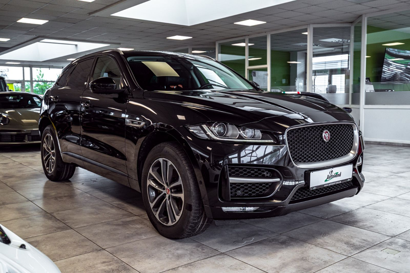 Jaguar F-Pace F-PACE R-Sport AWD — photo 3