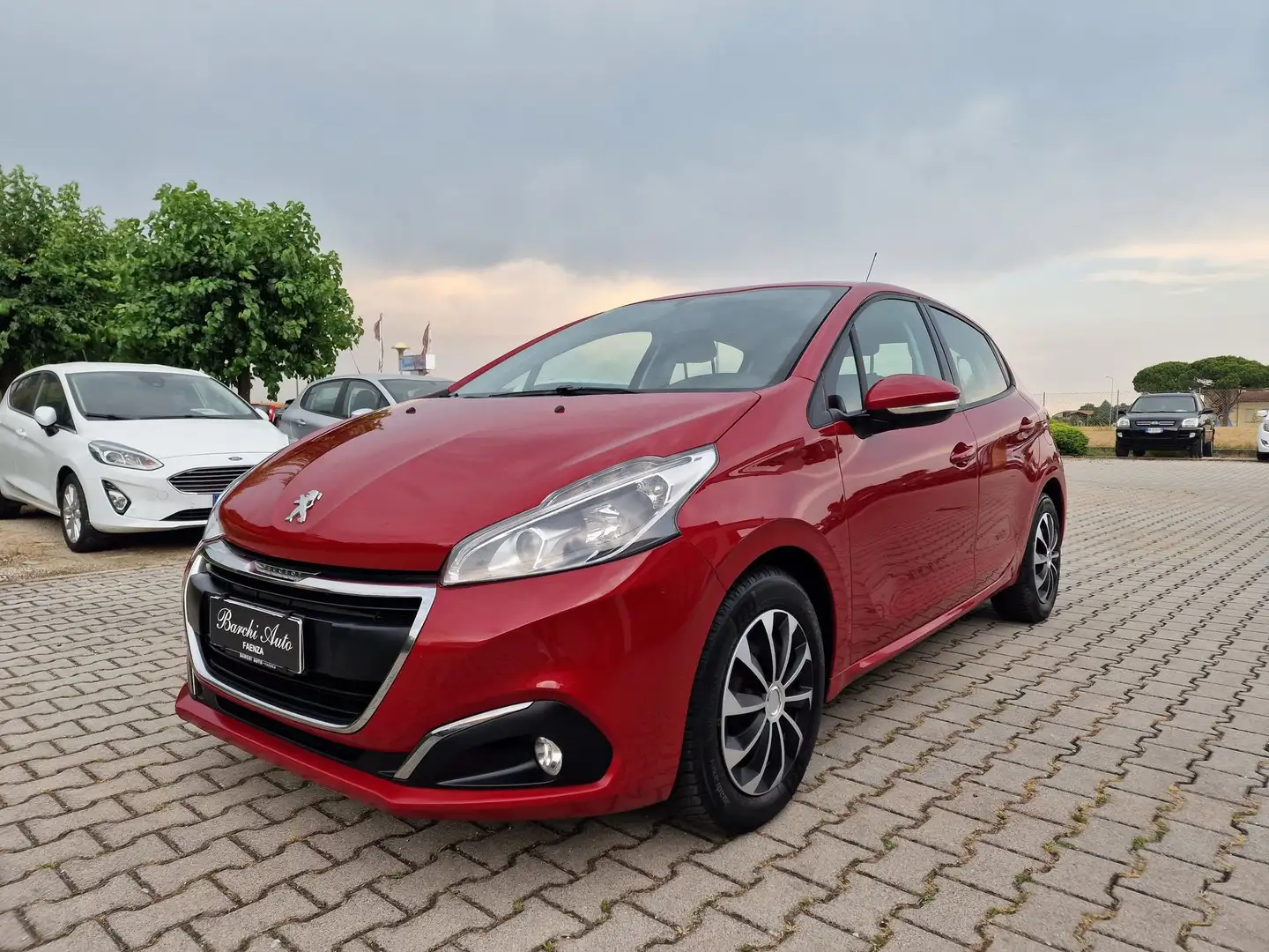 Peugeot 208 PureTech 82 5p. GPL Active Rosso - 2