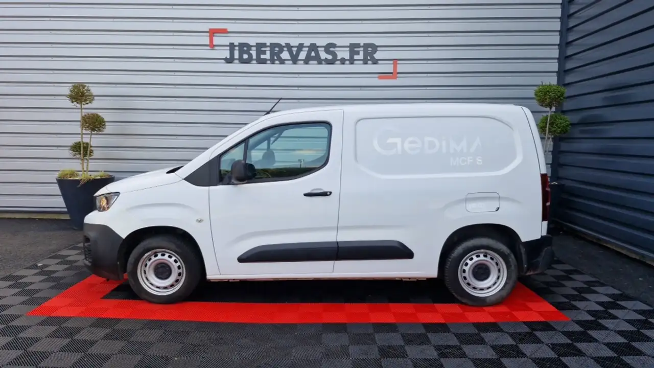 Peugeot Partner FOURGON STANDARD 650 KG BLUEHDI 75 BVM5 