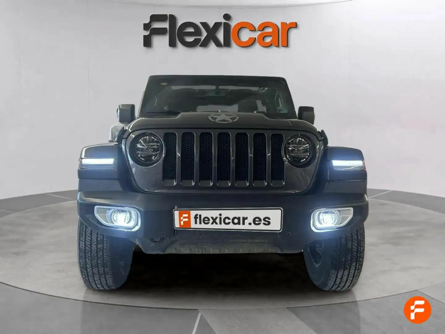 Jeep Wrangler Unlimited 2.0T GME Sahara 8ATX Grijs - 2