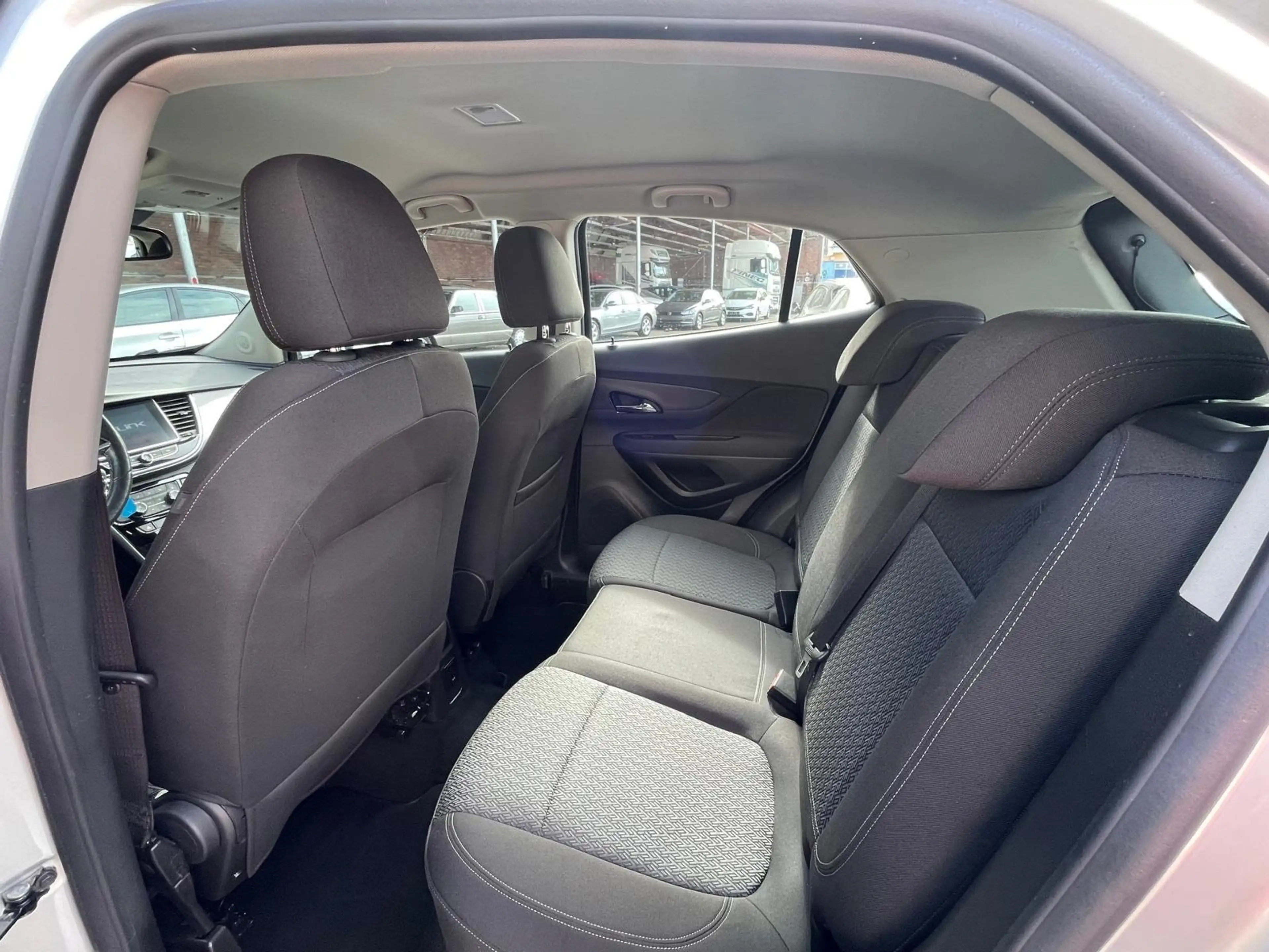 Opel Mokka X Edition*PDC*Automatik*SHZ*Klima*TEMPO* — photo 10