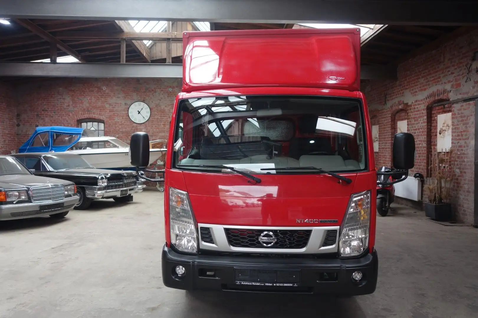 Nissan Capstar Koffer LBW Tüv Service Neu 3,5t Sitzh. Rot - 2