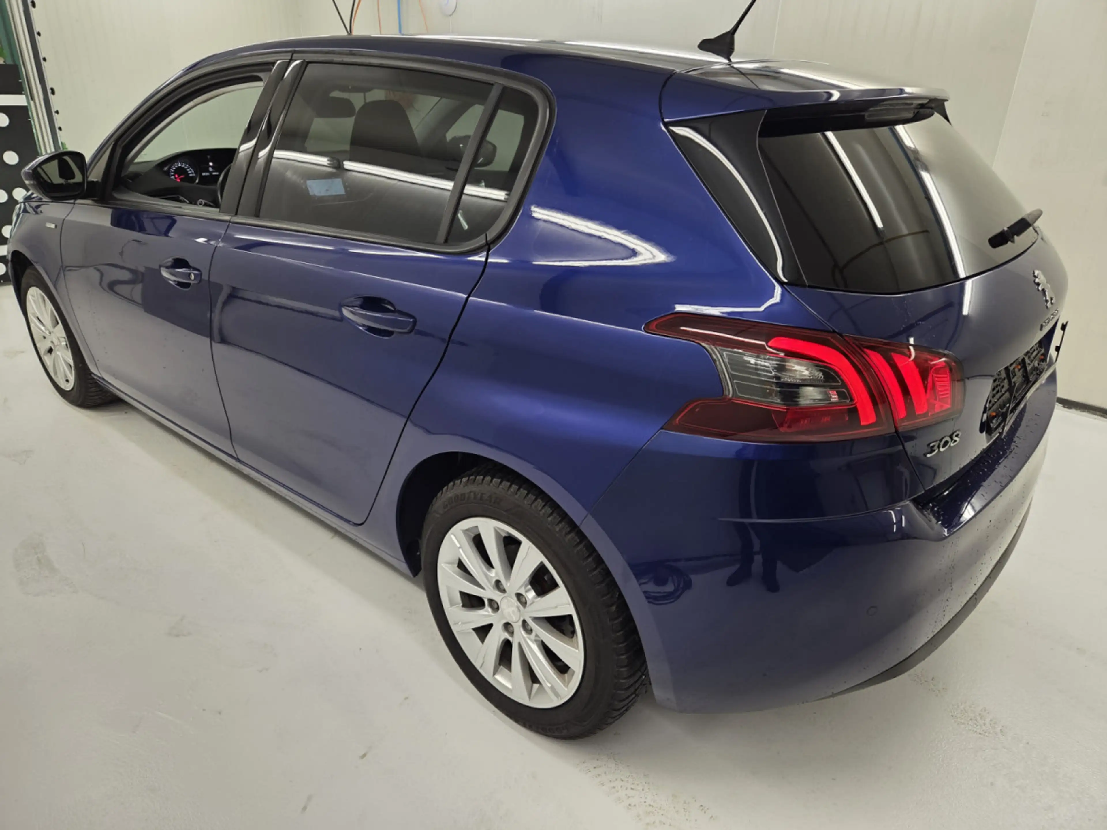 Peugeot 308 1.2  Style Edition 110 CV Garantie 12 Mois — photo 4