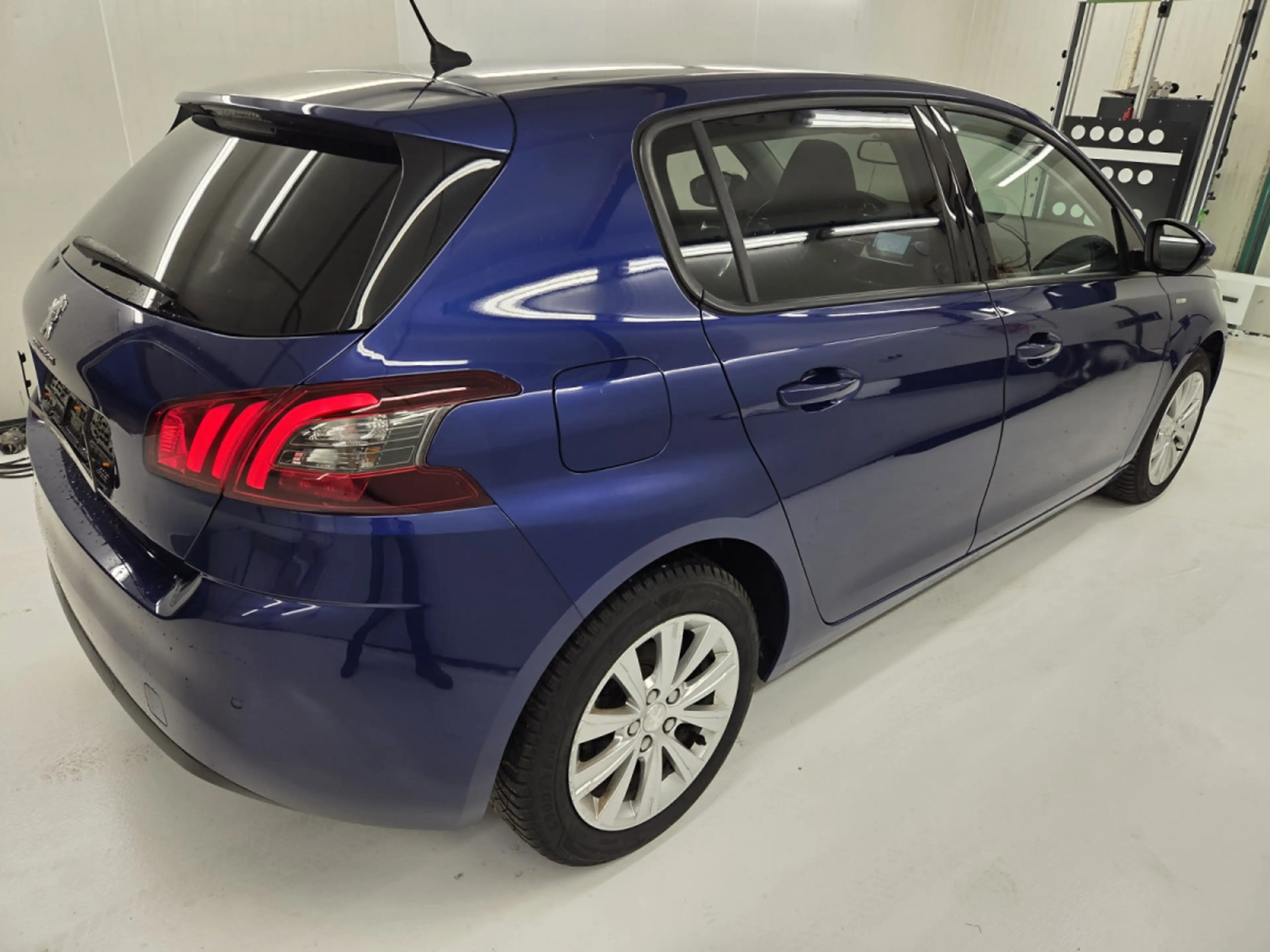 Peugeot 308 1.2  Style Edition 110 CV Garantie 12 Mois — photo 7