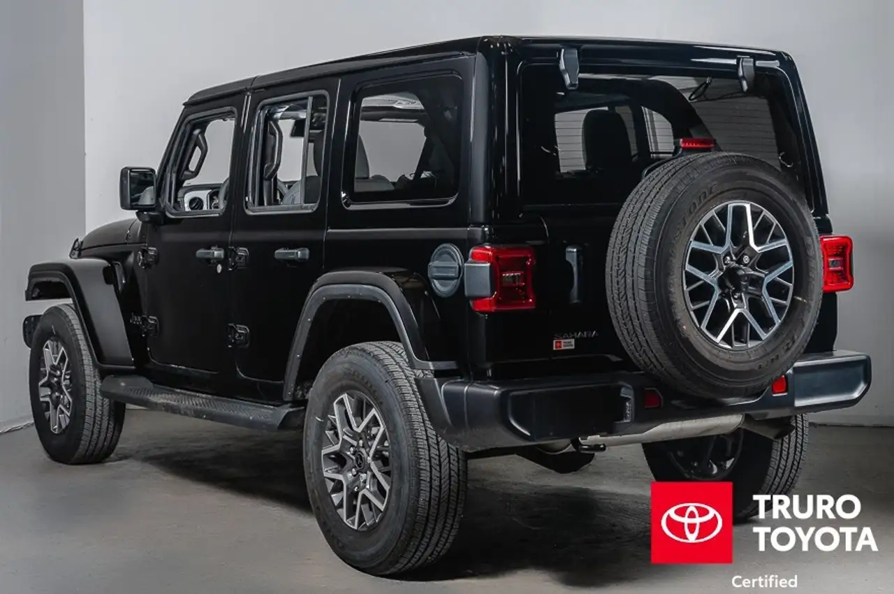 Jeep Wrangler photo Jeep Wrangler