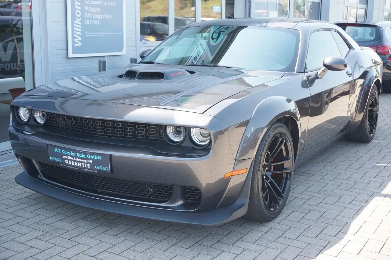 Dodge Challenger